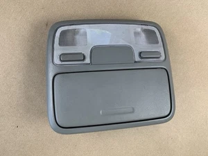 2002-2006 HONDA CRV CR-V OVERHEAD CONSOLE DOME MAP LIGHT LAMP  (GRAY / GREY) - Picture 1 of 12