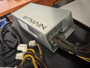 Mining Netzteil Bitmain 1600 Watt 10 Anschlüsse - Bild 1 von 1