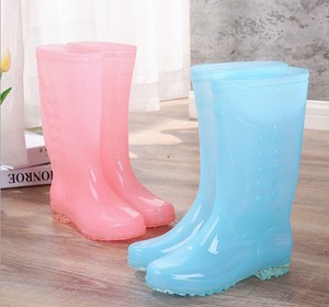 wacky wellies