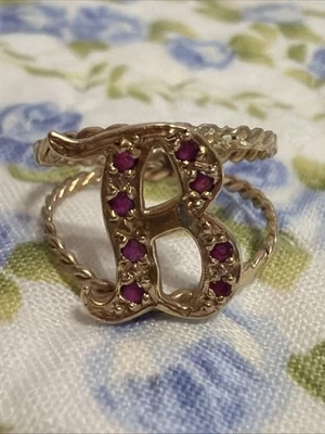 复古 14K 金 B 戒指 2 克红宝石或石榴石口音图章家庭戒指扭结领带 — 第 1/4 张图片