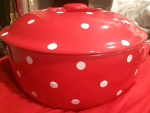 Spode, Baking Days, 2qt Round Covered Casserole Dish Red & Wht Polka Dot Retired - Picture 1 of 8