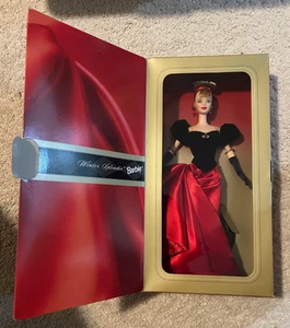Avon Winter Splendor Barbie - Bild 1 von 2