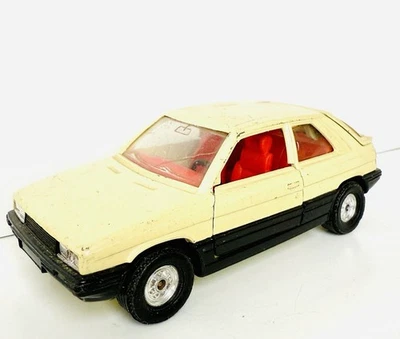 1980 Corgi Vintage Diecast CG84 - Renault 11 GTL - Cream Color with Red Interior - Image 1 of 4