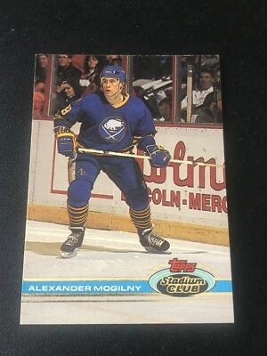 1991-92 Topps Stadium Club Alexander Mogilny #195 - Image 1 of 2