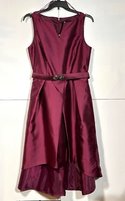 Vestido Be by Chetta B Nuevo con Etiquetas Púrpura Satén Línea A Hi Lo Sin Mangas Cinturón Talla 14 Foto 1 de 4