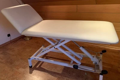 TOP - Massage.- Behandlungsliege,  Hydraulisch, 2tlg., extra breit, Medizinisch - Bild 1 von 4