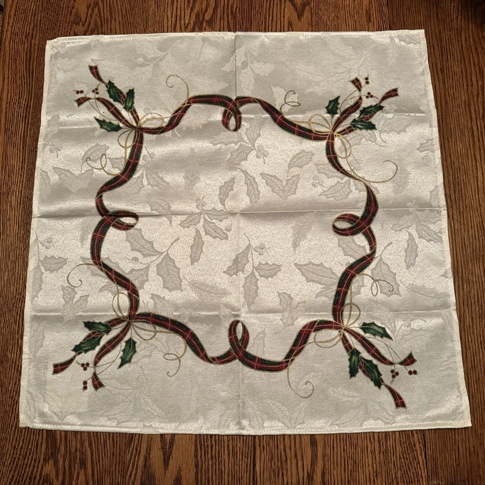 Lenox Holiday Nouveau Ribbon Cloth Dinner Napkins Christmas Set of 4 7115