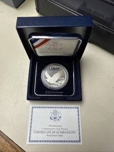 2008 P US Mint Bald Eagle Commemorative Proof Silver Dollar w Box & COA - Picture 1 of 5