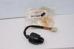 Nos Oem Genuine Yamaha Snowmobile Ignition Switch 8AB-82510-00 ( No Keys) - Bild 1 von 3