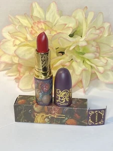 Rossetto amplificato MAC Tempting Fate BITTERSWEETIE nuovo con scatola full size spedizione gratuita - Foto 1 di 1