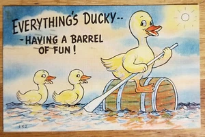 Everything's Ducky Barrel of Fun! Postal de cómic 1951 imagen a color - Imagen 1 de 1