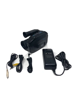 Magnavox Easycam Camcorder CVR620AV01 W/ Accessories SOLD FOR PARTS ONLY - Image 1 of 4