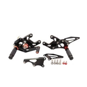 HONDA CBR1000RR ARASHI 2008-2011 JUEGO TRASERO TORNILLOS CONDUCTOR NEGRO ROJO - Imagen 1 de 20