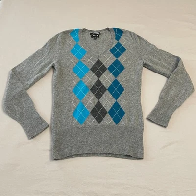 APT 9 Women's Gray Blue Argyle 100% Cashmere Sweater V-Neck Pullover Size Medium - Image 1 of 4