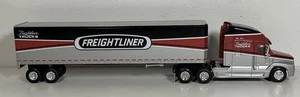 Rimorchio da carico semirimorchio Liberty Classic 1/64 pressofuso Freightliner C120  - Foto 1 di 11