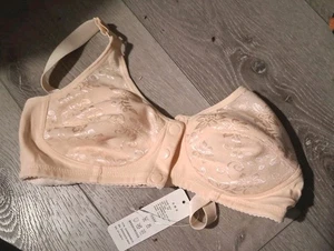 Taoshaxin Bra 36B Pink Floral Button Front - Picture 1 of 3