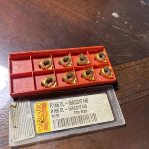 Qty.8 SANDVIK Carbide Inserts R166.0L-16AC01F140 1020 (I39) - Picture 1 of 3