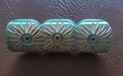 Broche girasol para mujer. Foto 1 de 3