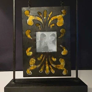 Beautiful Hanging Photo Frame, Bronze Metal - Picture 1 of 4