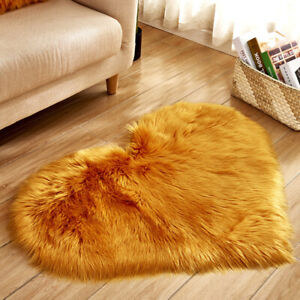 Soft Heart Shaped Area Rug Shaggy Home Bedroom Carpet Fluffy Faux Fur Floor Mats