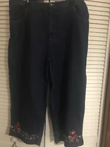 Relativity Wmn's Sz22W Denim Capri W/Embroidered Foral/Beaded Drk Blue-NEW - Picture 1 of 5
