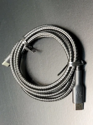 Belkin Boost Charge Braided USB-C to USB-C Cable - 1m/ 3.3ft Foto 1 de 3