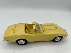 VINTAGE MPC YELLOW 1968 CHEVROLET 427 CORVETTE CONVERTIBLE DEALER PROMO CAR - Picture 1 of 15