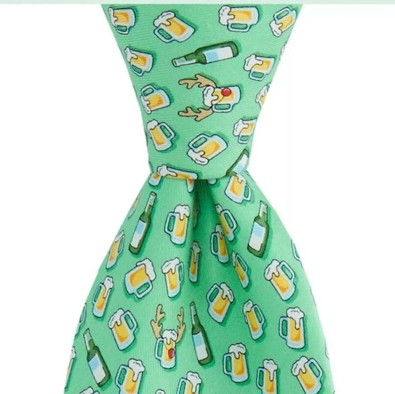 Vineyard Vines Christmas Holiday Red Nosed Reinbeer Beer USA 100 Silk Tie
