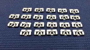 1970 - 1974 CHEVROLET CAMARO PONTIAC FIREBIRD REAR WINDOW MOLDING CLIP KIT 22PC - Picture 1 of 2