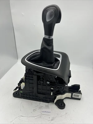 Dodge Dart 2013-2016 montaje de palanca de cambios de piso AT Foto 1 de 4