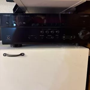 Yamaha RX-V577 AV Amplificador Receptor de Cine en Casa Bluetooth Wi-Fi Negro Usado - Imagen 1 de 2