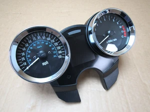 Kawasaki Z900 RS 2019 2,855 miles instruments clocks speedometer (5599) - Picture 1 of 16