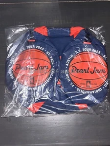PEARL JAM - 2023 Tour DUFFLE BAG - Basketball Ten st paul chicago - Picture 1 of 13