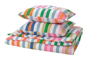 IKEA KLIBBKORSORT Double Quilt Cover And 2 Pillowcases Multicolour, 240x220 NEW - Picture 1 of 4