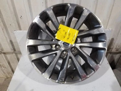 Llanta Ford Expedition 2018-2021 20x8-1/2 pintada gris oscuro 12 radios Foto 1 de 4