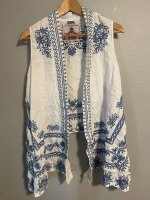 Johnny Was Los Angeles Vest Womens Small White Blue Embroidered Linen Open Front - Image 1 of 4