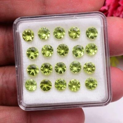 20 Stück VVS Natürlich Peridot 4.5mm Rund Schliff Top Qualität Lose Unbehandelt - Bild 1 von 4