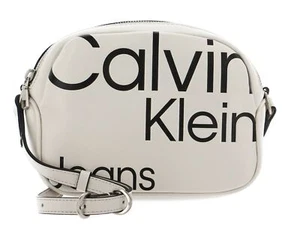 Calvin Klein CKJ Sleek Camera Bag20 Umhängetasche Tasche Beige Aop beige schwarz
