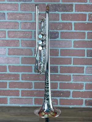 Bach AC190 Stradivarius Artisan Professional C Trumpet - Silver Plated - Image 1 of 4