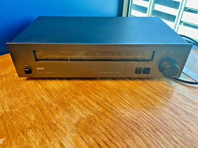 NAD 4020 FM stereo tuner, 1980s vintage, tested working - Image 1 of 4