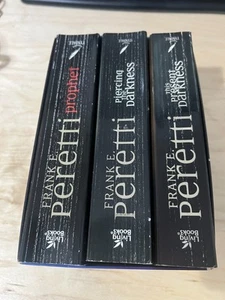 Frank E. Peretti, Prophet Piercing Present Darkness, 3er Pack (2003) Taschenbuch - Bild 1 von 5
