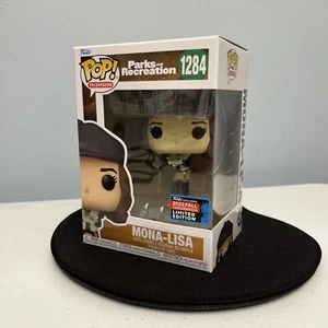 NYCC 2022 Parks and Recreation - Mona-Lisa #1284 Funko - Picture 1 of 7