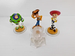Lote de 4 figuras Disney Infinity 1.0 Toy Story Jessie Buzz Woody y Crystal - Imagen 1 de 6