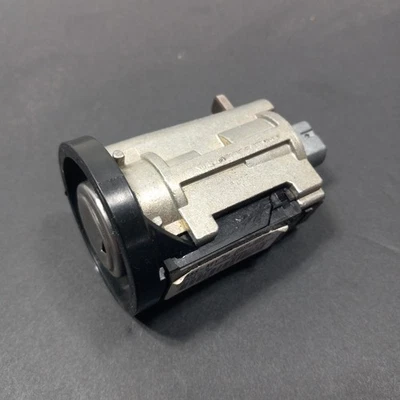 2004-2008 Pontiac GRAND PRIX Ignition Cylinder Lock NO KEY Pass Key Antenna - Image 1 of 4