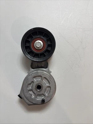 НОВЫЙ НАТЯЖИТЕЛЬ ПРИВОДНОГО РЕМНЯ КОНДИЦИОНЕРА со шкивом для CHEVY PONTIAC SATURN BUICK OLDSMOBILE - Изображение 1 из 4