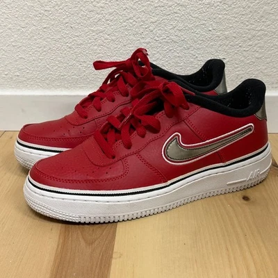 Nike AF1 Air Force 1 '07 LV8 Sport NBA 'Bulls' Zapatos Talla 6.5Y AR0734-800  Foto 1 de 4