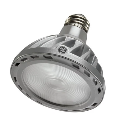 GE 12w PAR30 LED Bulb Dimmable Spot 820Lm Warm White lamp - Image 1 of 3