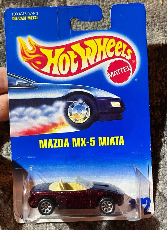Hot Wheels Blue/White Card #172 - Mazda MX-5 Miata - Image 1 of 1