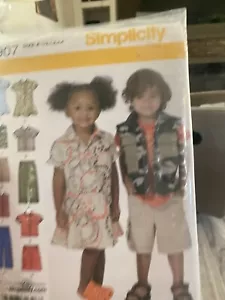 Simplicity Kids Sewing Pattern 2907 Size 1/2-4 Uncut - Picture 1 of 1