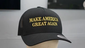 GOLD MAGA HAT - MAKE AMERICA GREAT AGAIN TRUMP HAT - Picture 1 of 4
